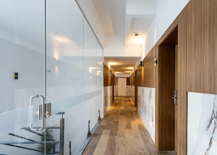 Neo N8 Daire Marinha Grande